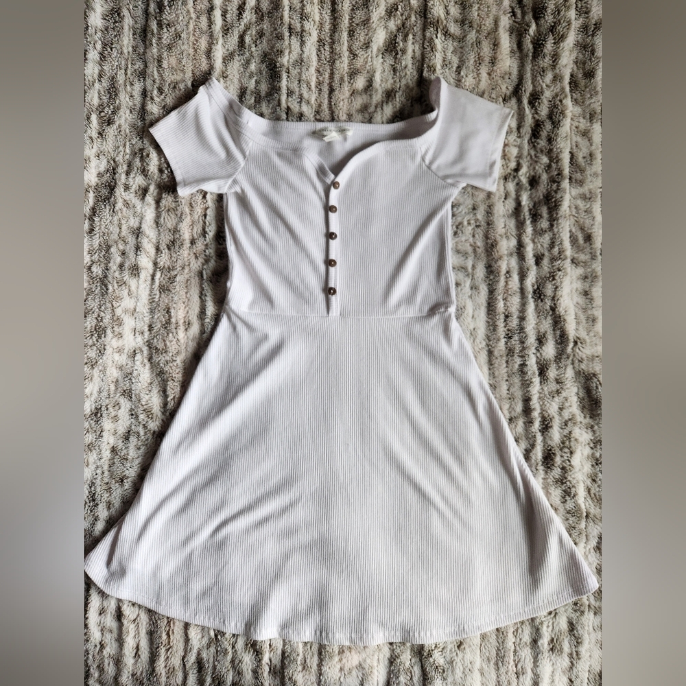 Button-Front Dress - Picture 2 of 2
